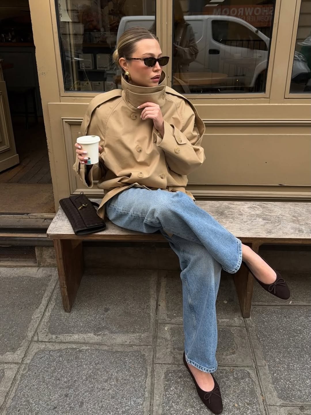 Trench Curto Gola alta Sophie®️