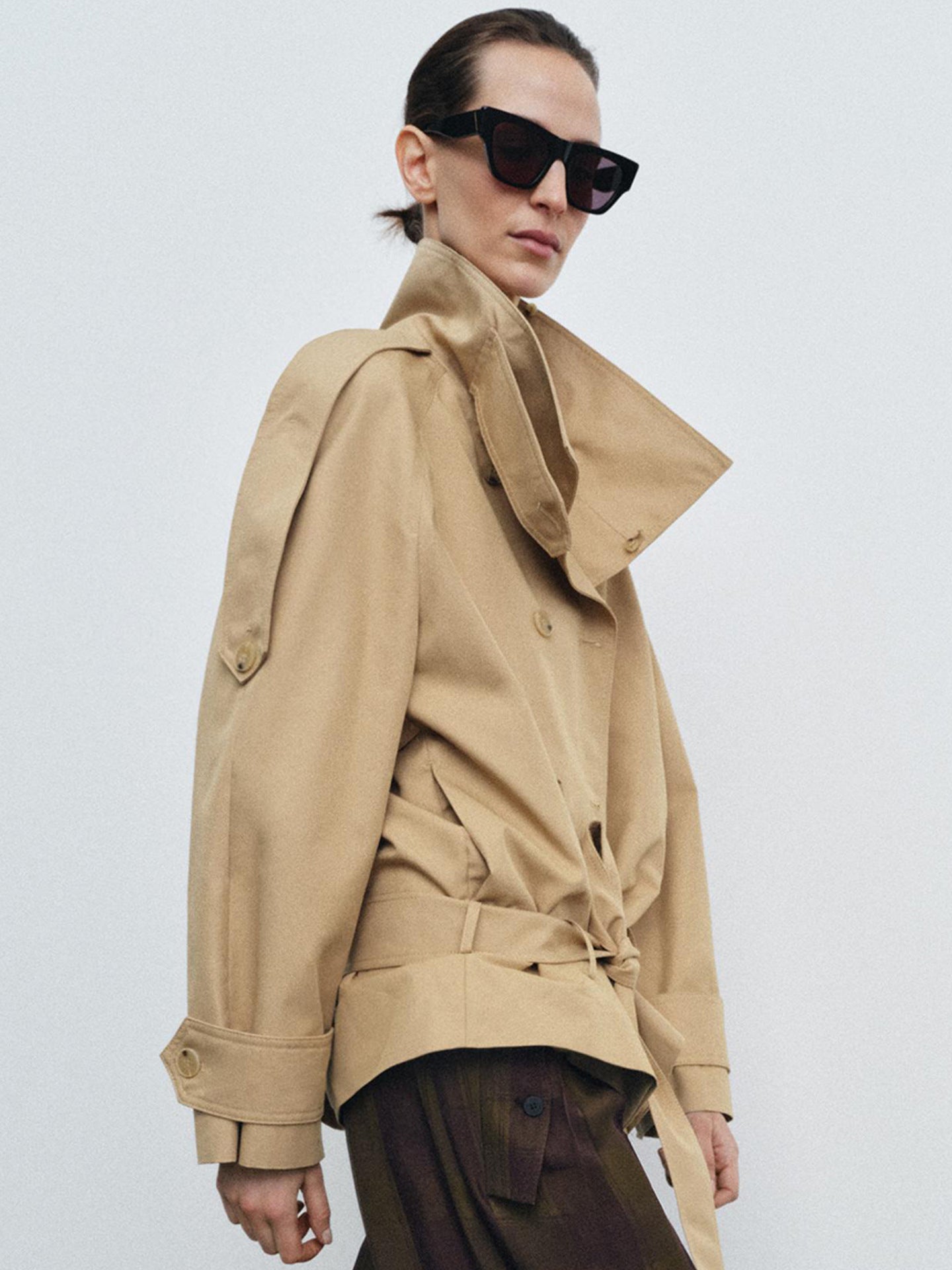 Trench Curto Gola alta Sophie®️