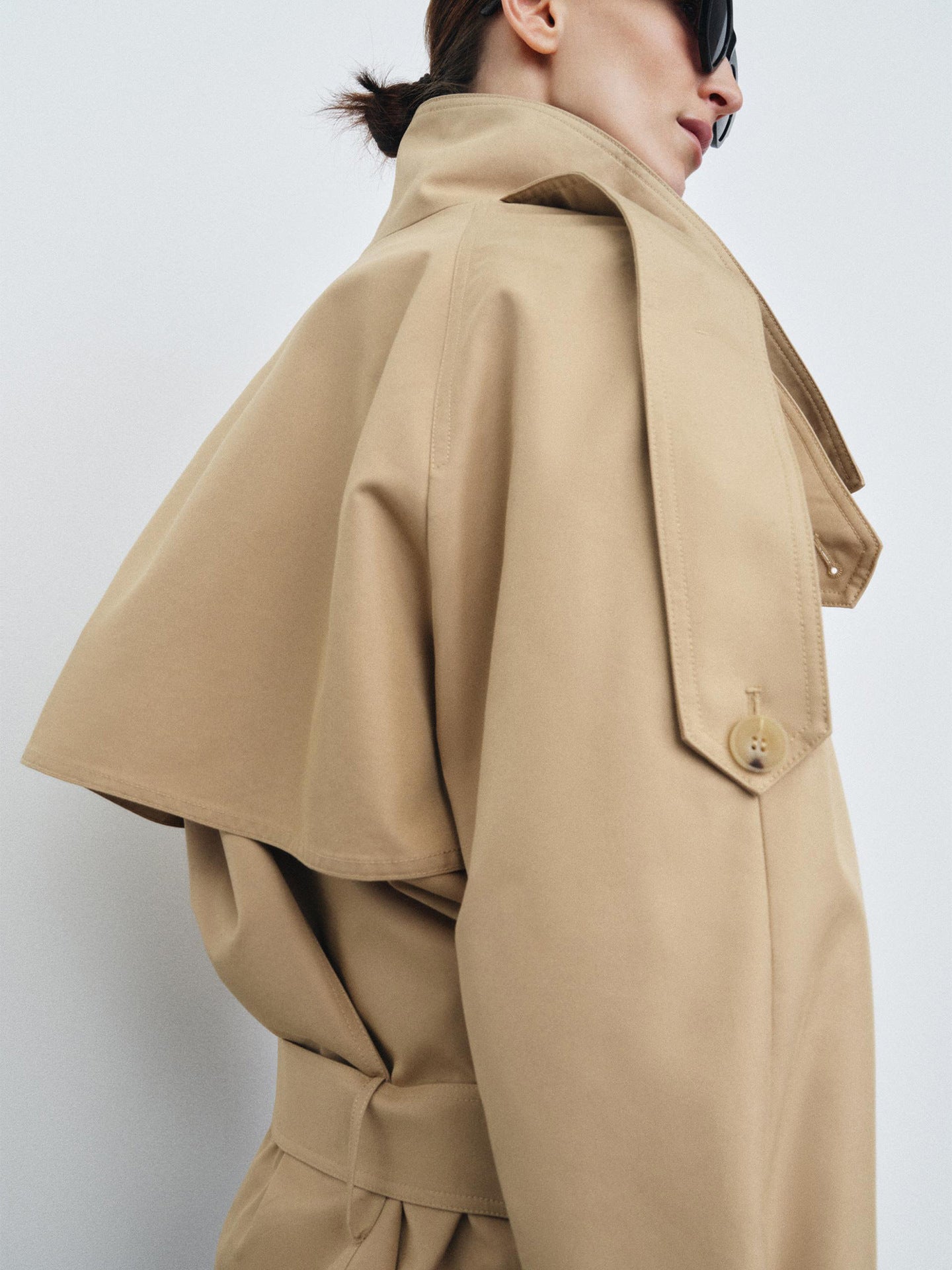 Trench Curto Gola alta Sophie®️
