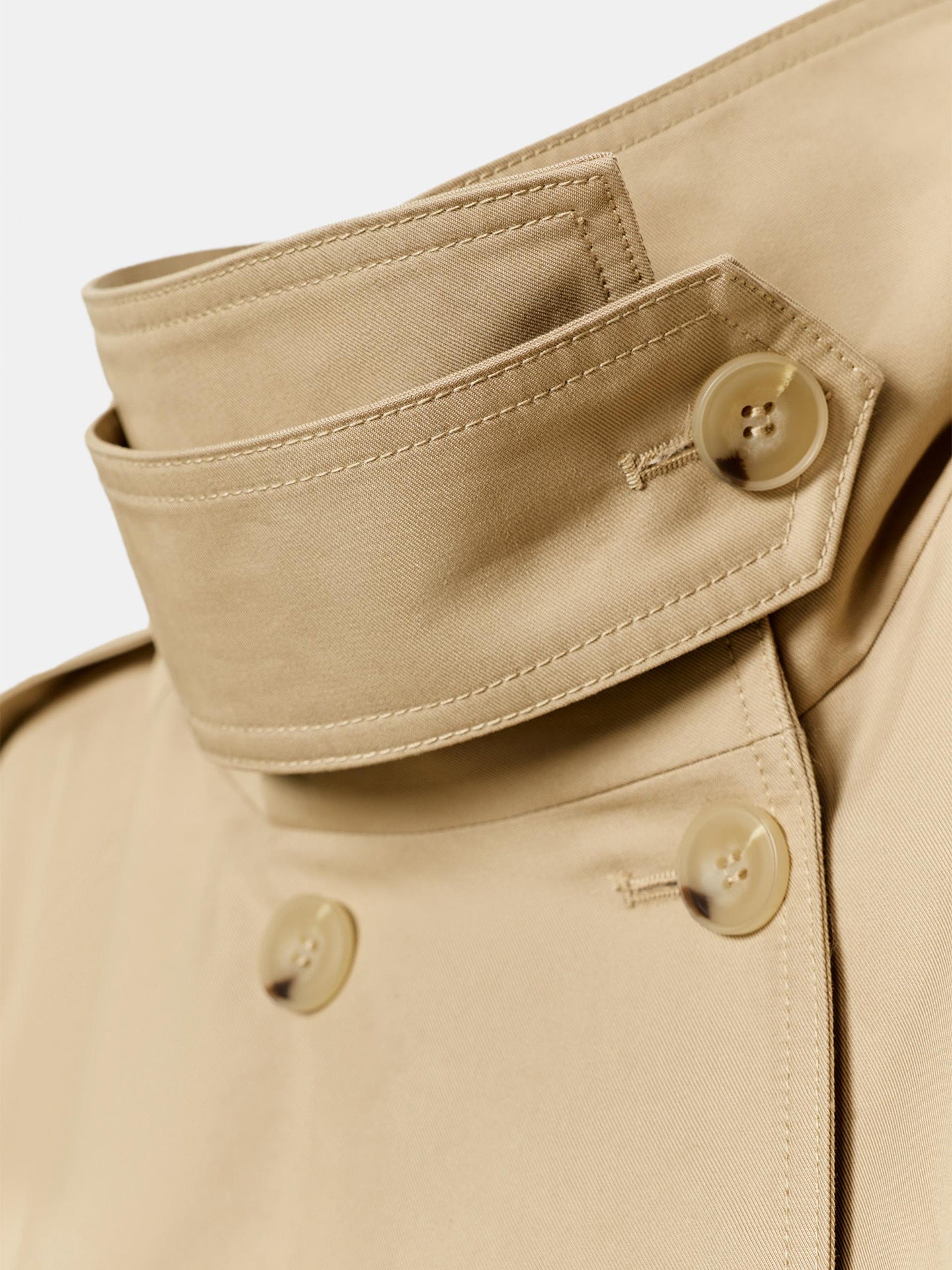 Trench Curto Gola alta Sophie®️