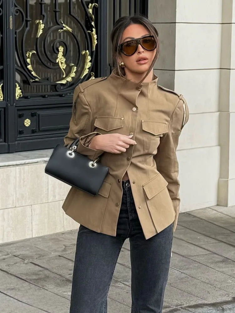 Trench Curto Gola alta Karen®️